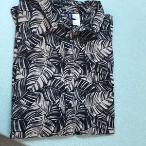 Palm leaf button down